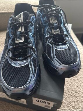 New Balance Kids Black and Blue Mesh Sneakers